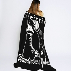 Kuscheldecke - Sleipnir - Wunderbare Jahre Kuscheldecke - Sleipnir - Wunderbare Jahre