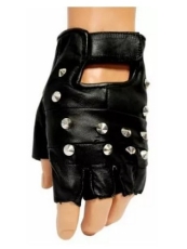 Lederhandschuhe mit Spitznieten Lederhandschuhe mit Spitznieten