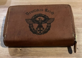Leder Geldbeutel KM Frau - Deutsches Reich - Motiv 1 Leder Geldbeutel KM Frau - Deutsches Reich - Motiv 1