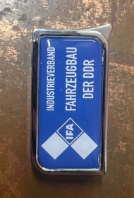 Feuerzeug - SM - Fahrzeugbau der DDR Feuerzeug - SM - Fahrzeugbau der DDR